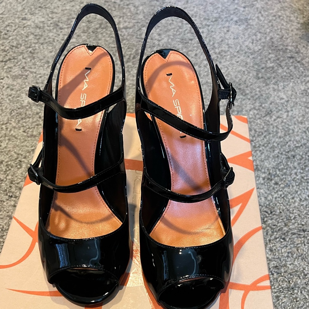 Via Spiga Roseanne Black Patent heel 9.5M